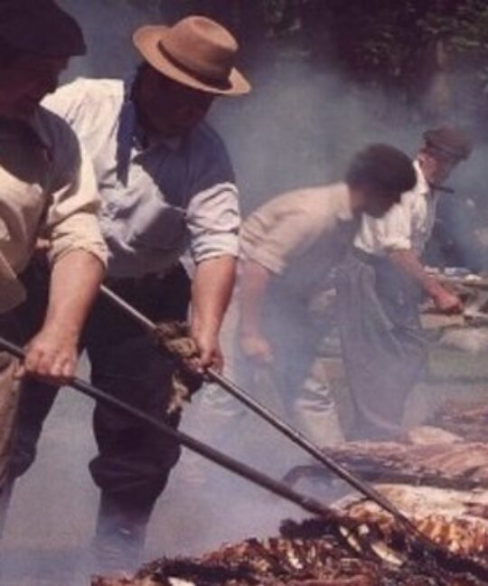 HISTORIA DE LA PARRILLA Y EL ASADO